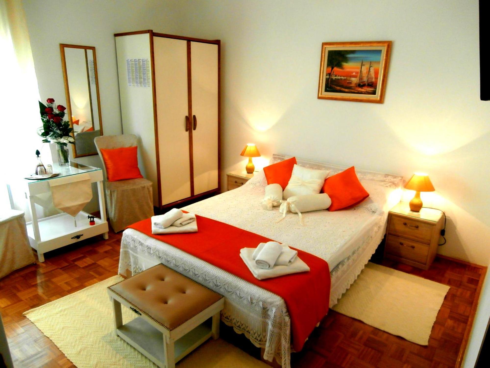 Apartments Cordis สปลิท ภายนอก รูปภาพ