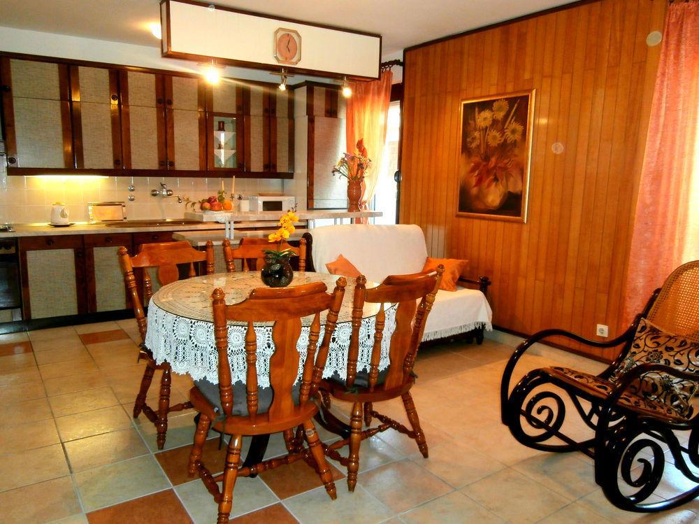 Apartments Cordis สปลิท ภายนอก รูปภาพ