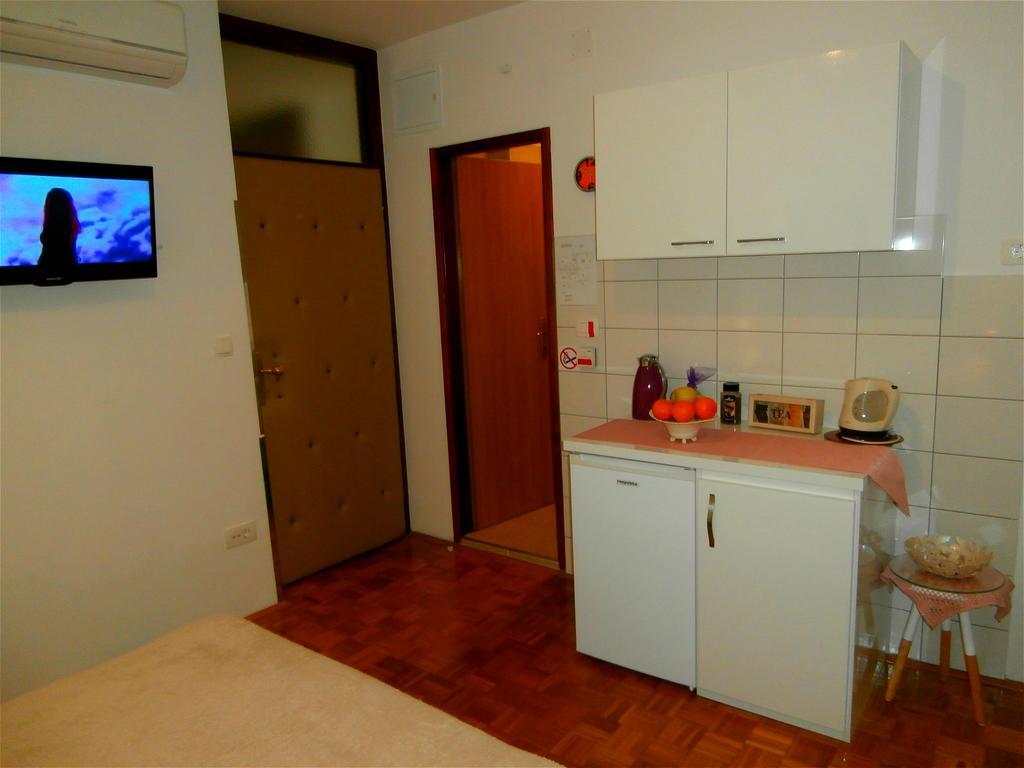 Apartments Cordis สปลิท ภายนอก รูปภาพ
