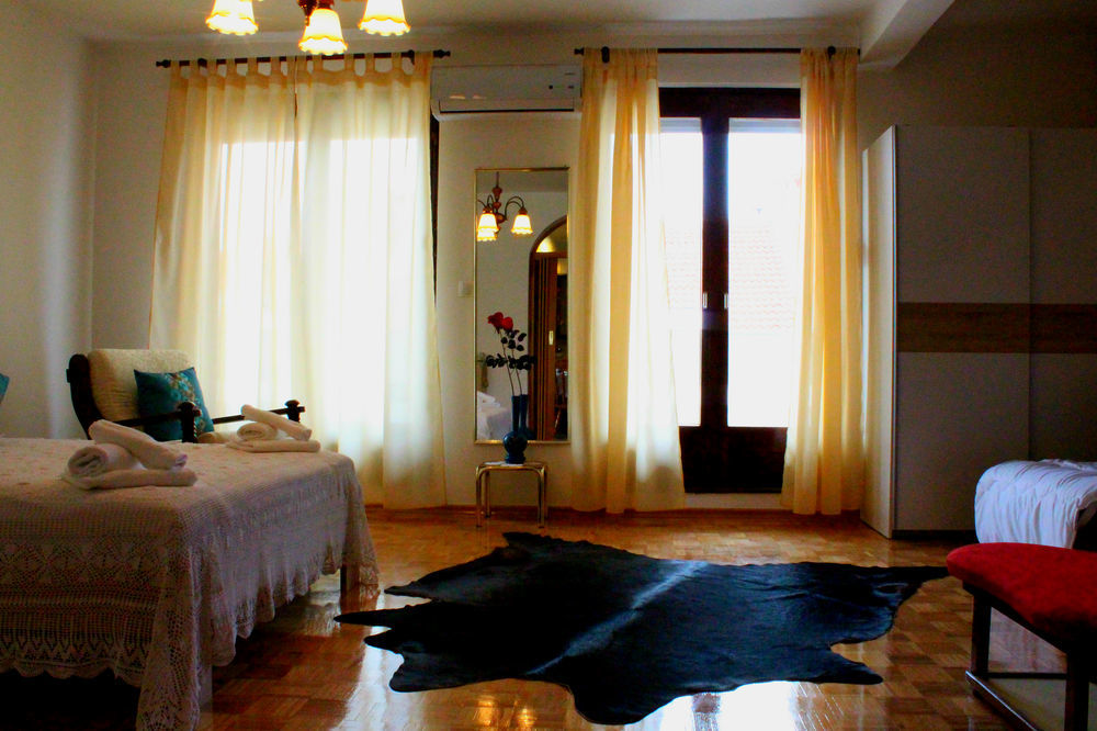 Apartments Cordis สปลิท ภายนอก รูปภาพ